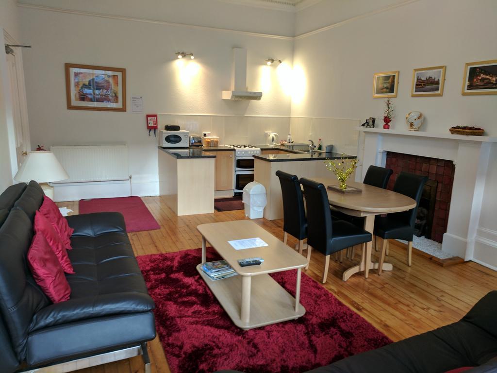 Kelvin Apartment