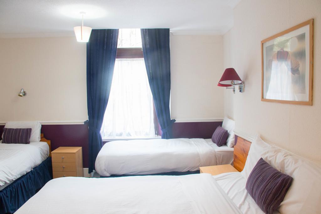 The Willow Hotel