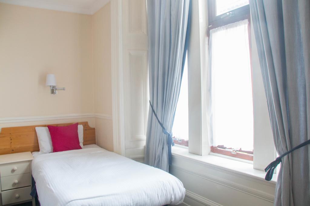 The Willow Hotel