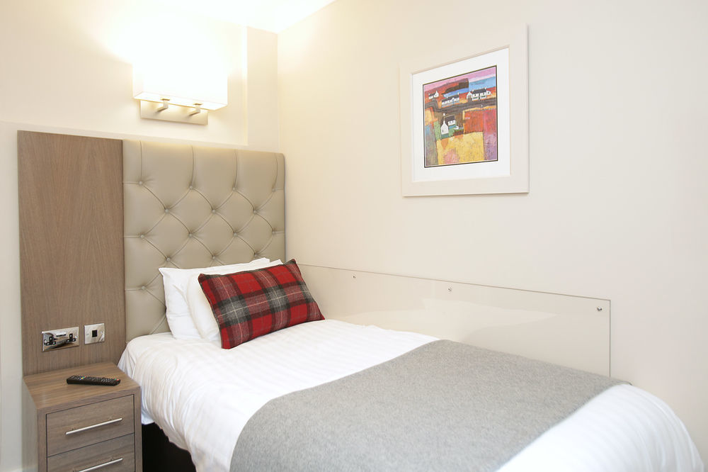Hotel Ambassador
