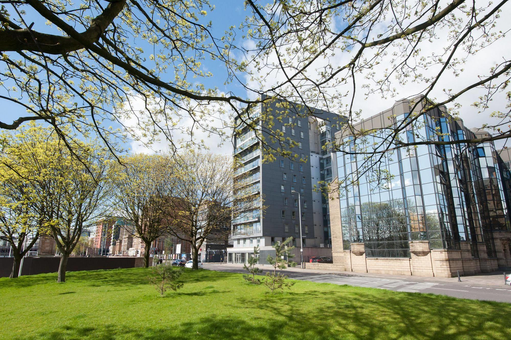 Clyde Waterfront Hotel