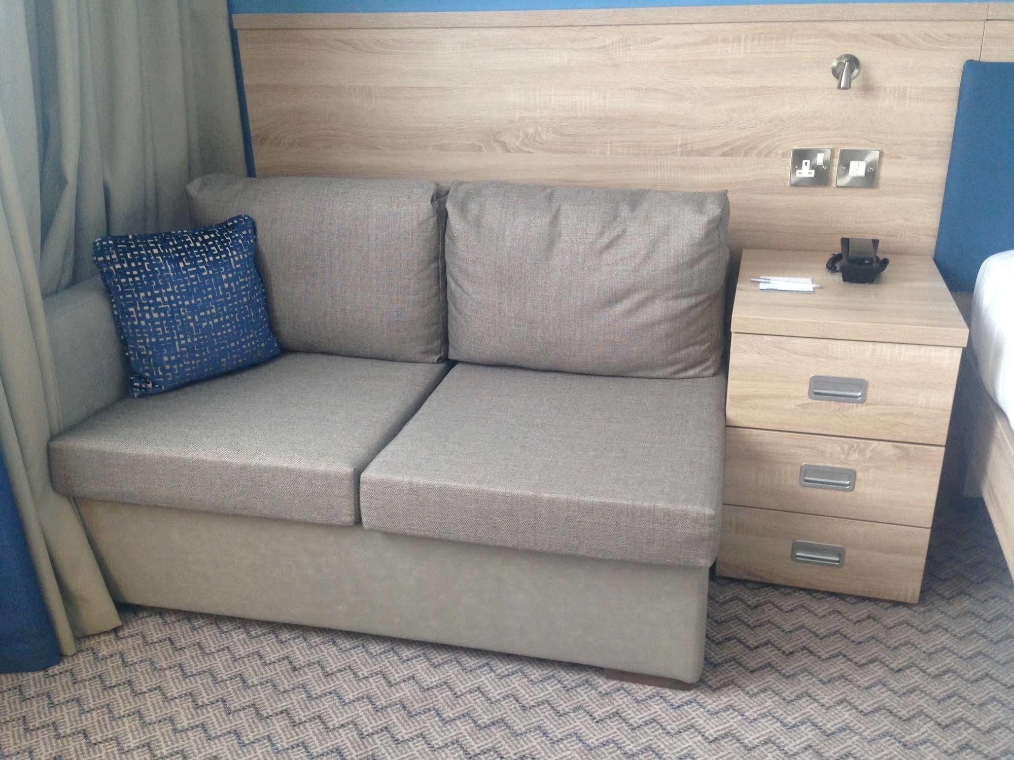 Hampton By Hilton