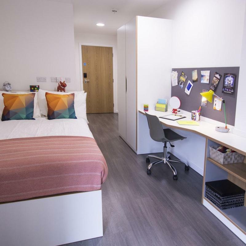 Dobbie's Point- Campus Glasgow