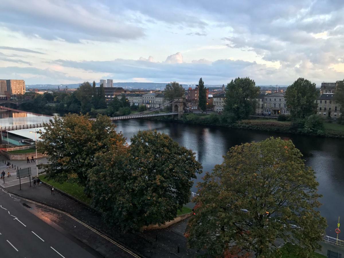 Apartment City Centre With River Clyde Views *
