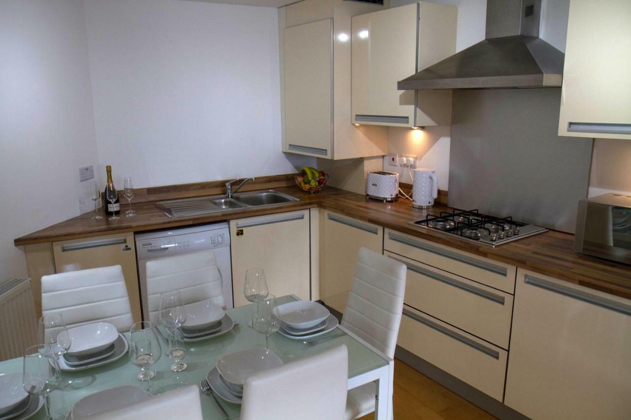 Apartment City Centre With River Clyde Views *